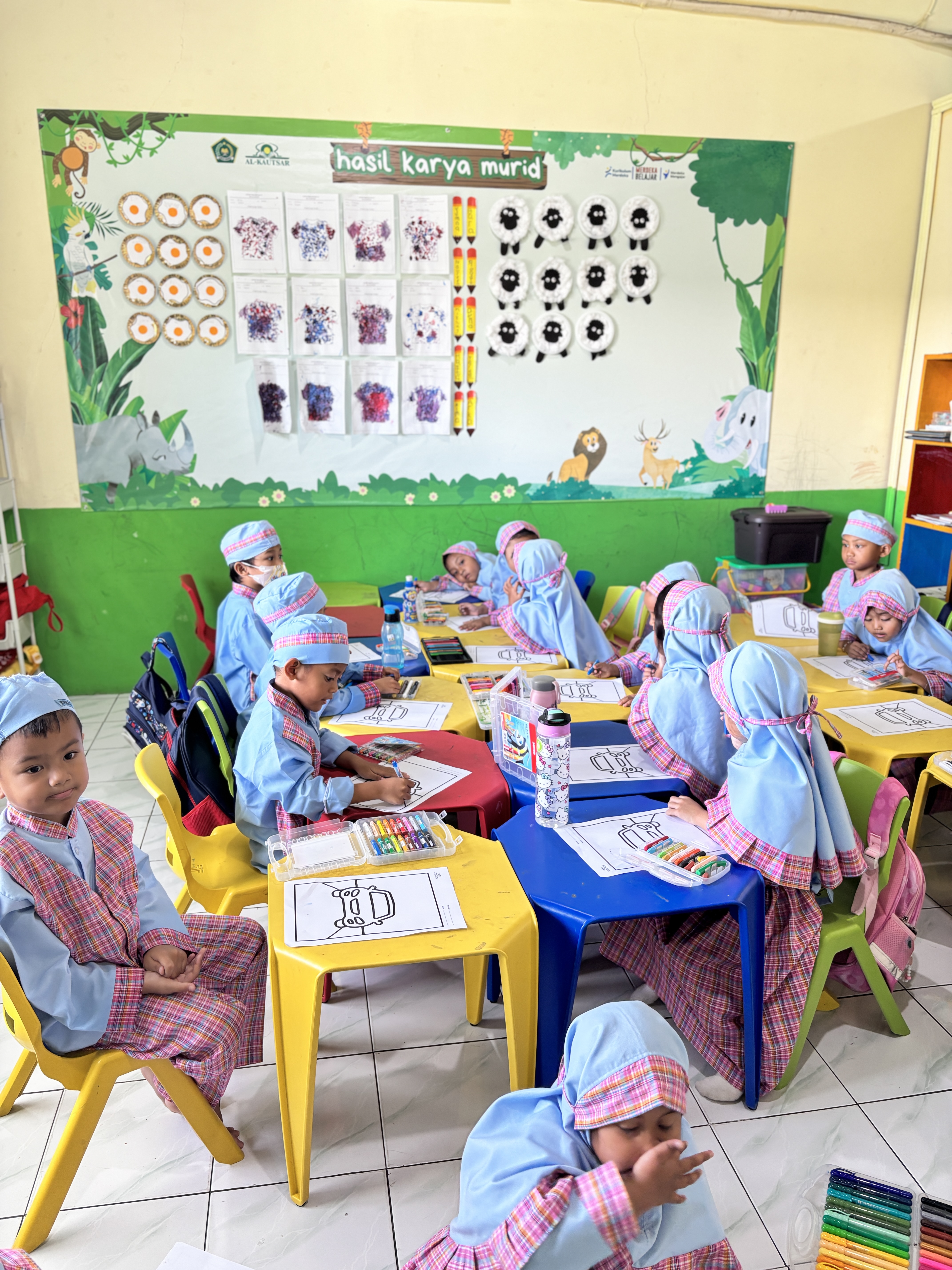 Prestasi Mewarnai RA AL-KAUTSAR